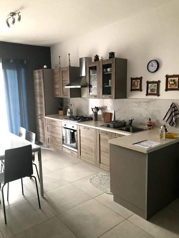 Luqa Apartment - 5 Mins From Airport Dış mekan fotoğraf